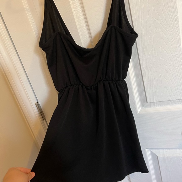 Buy 2 get 1- Black boohoo dress mini - Picture 3 of 3